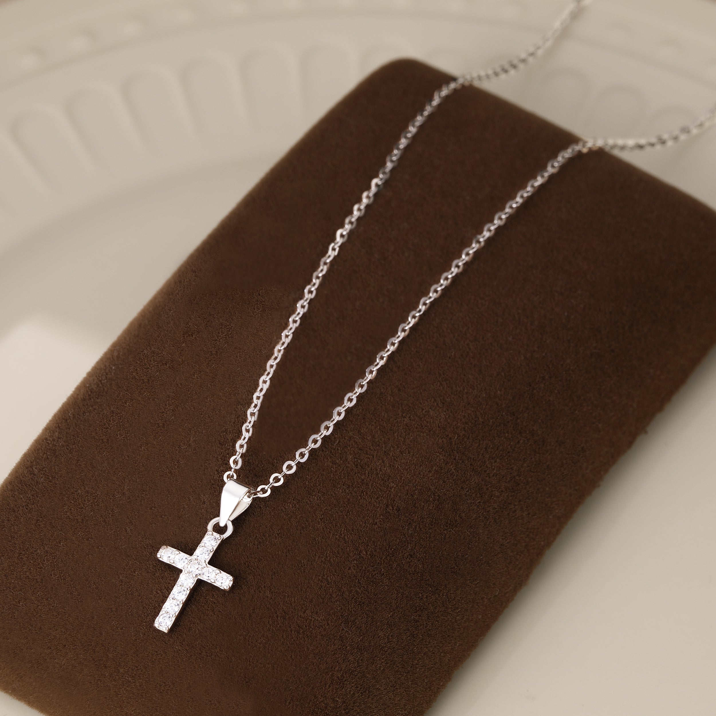 Reffeer Solid 925 Sterling Silver CZ Cross Necklace Choker for Women Teen Girls Dainty Cross Pendant Necklace