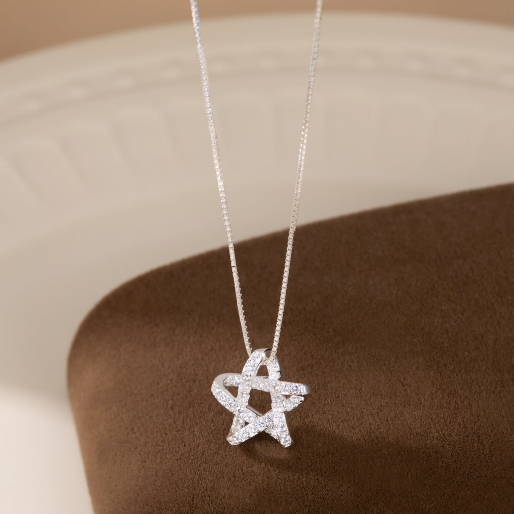 Reffeer Solid 925 Sterling Silver CZ Star Necklace for Women Teen Girls Star Choker Necklace Dainty Pendant Necklace