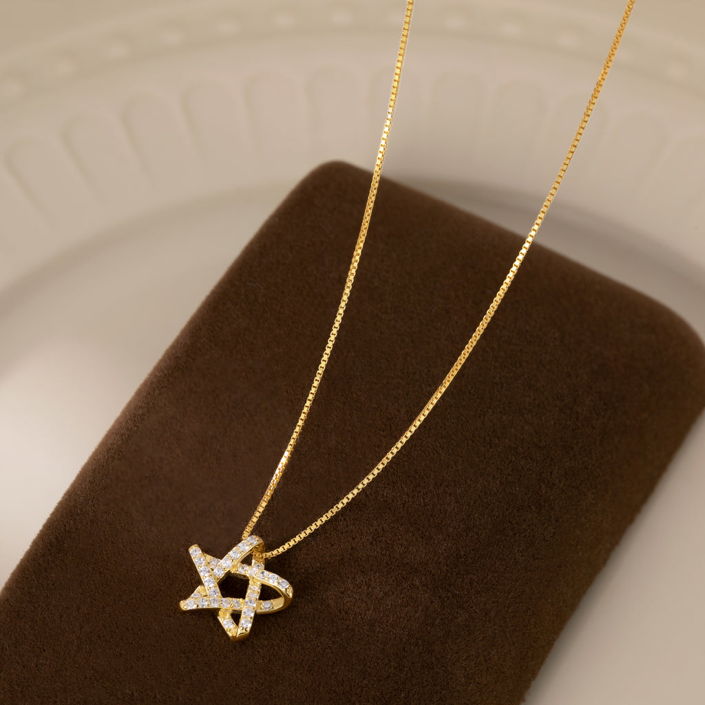 Reffeer Solid 925 Sterling Silver CZ Star Necklace for Women Teen Girls Star Choker Necklace Dainty Pendant Necklace