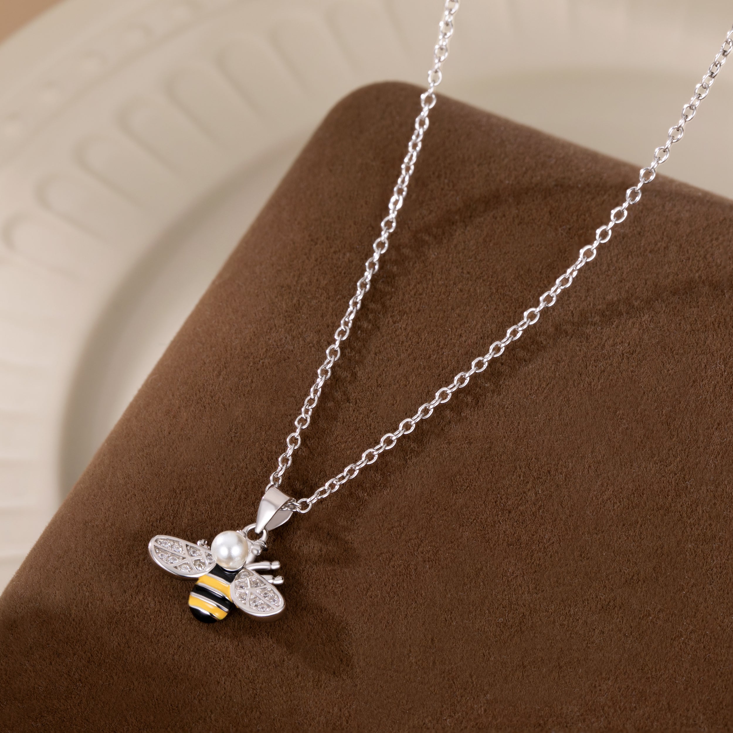 Reffeer Solid 925 Sterling Silver Cute Bee Necklace Choker for Women Teen Girls Pearl Bee Pendant Necklace