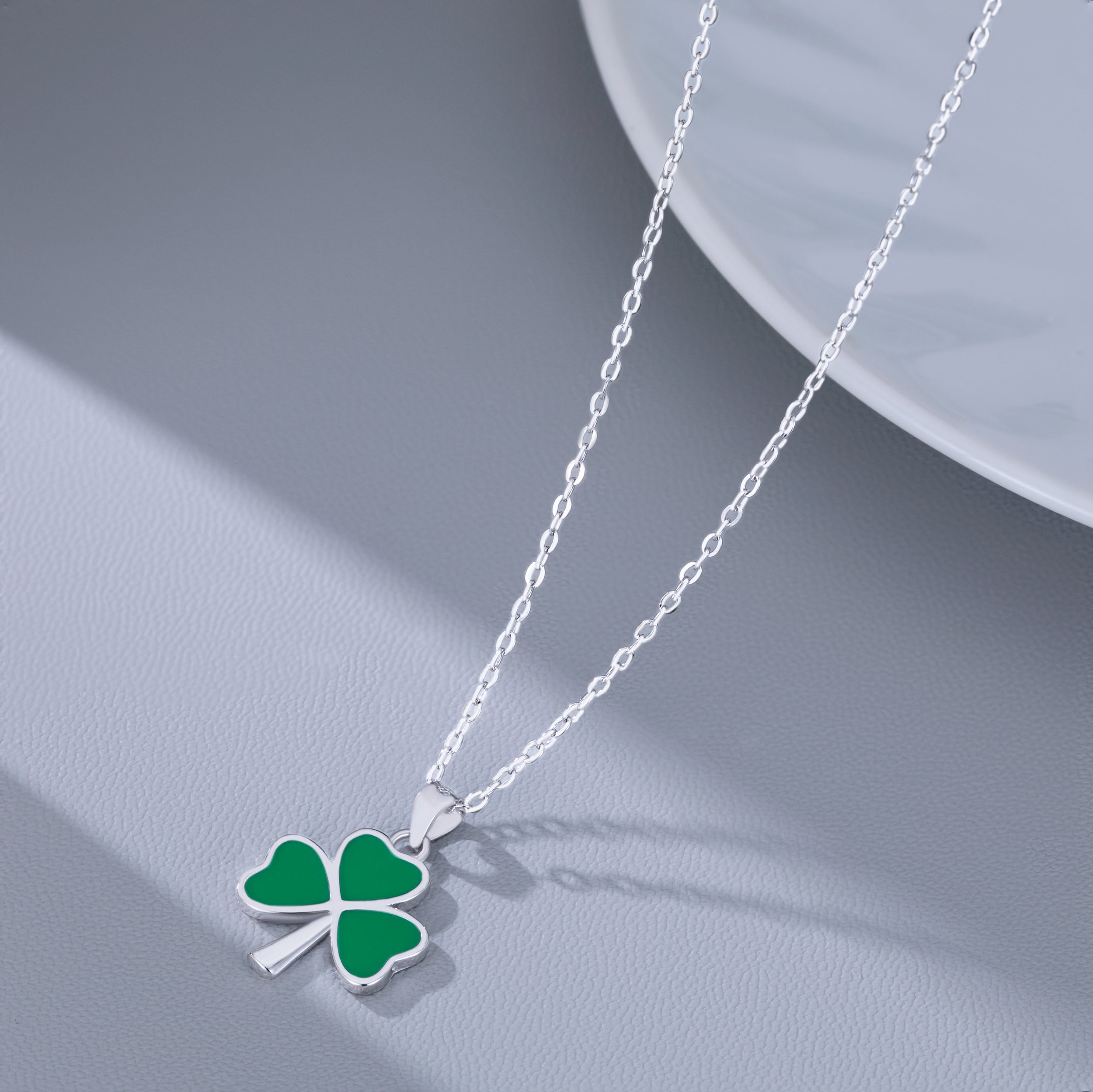 Reffeer Solid 925 Sterling Silver Green Clover Pendant Necklace for Women Teens Shamrock Necklace Chain Green St Patricks Day Necklace