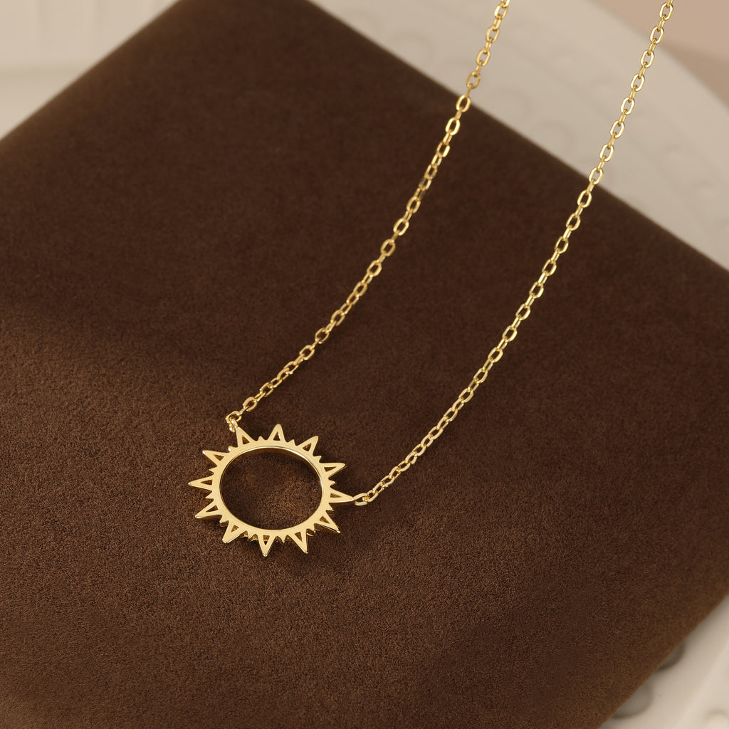 Reffeer Solid 925 Sterling Silver Sun Pendant Necklace for Women Teen Girls Sun Choker Necklace
